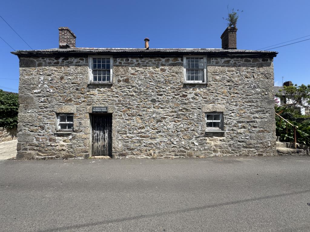 Lot: 143 - DETACHED BUILDING WITH PLANNING - External view